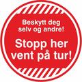 Stopp her - vent p&#229; tur - 5 pk. R&#248;d bakgrunn